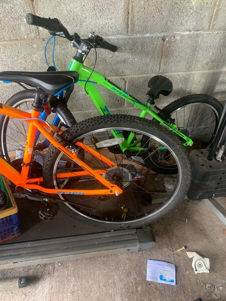 3 team bikes - Image 4