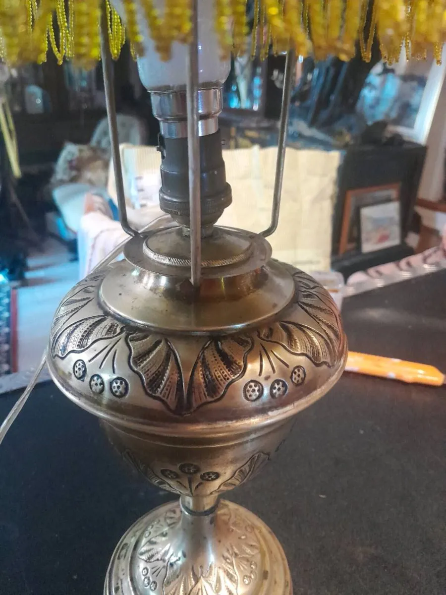 Large Art Noveau Parisiane brass lamp - Image 4