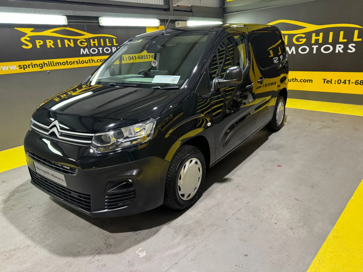 2021 Citroen Berlingo 1.5HDI Ent 3 Seats NO VAT - Image 1