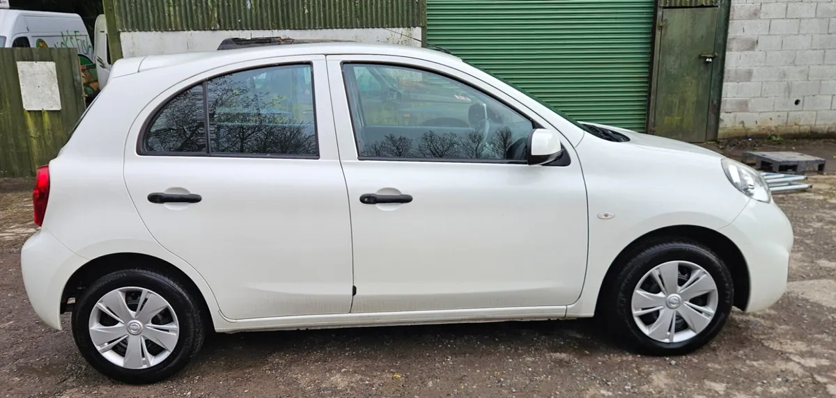 Nissan march 2016 1.2petrol Automatic 114km - Image 3
