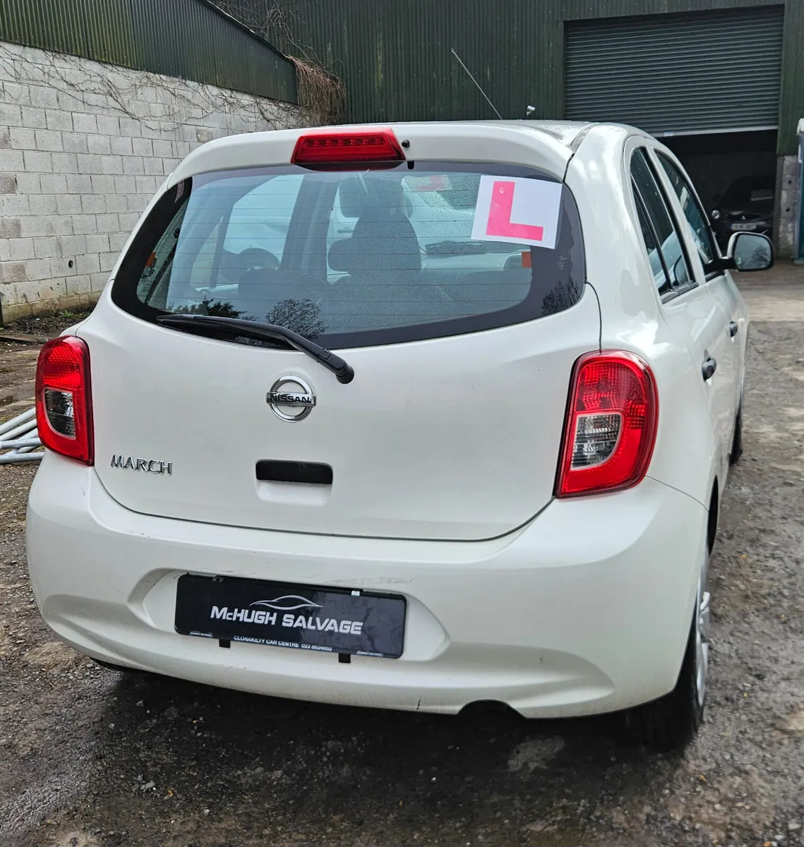 Nissan march 2016 1.2petrol Automatic 114km - Image 4