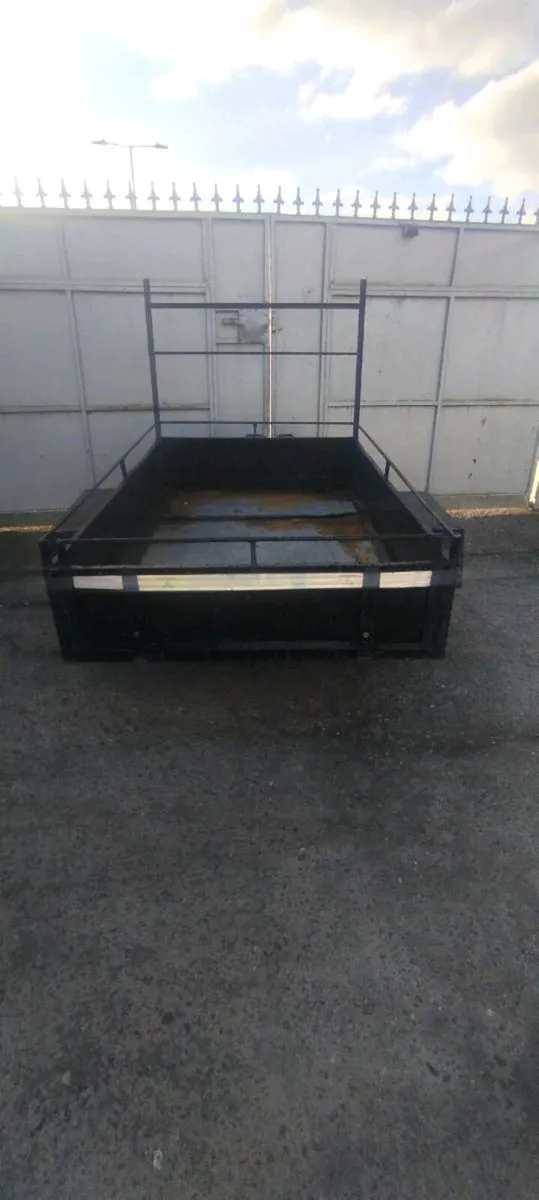 6/4 fully steel car trailer in good cond for sale - Image 2