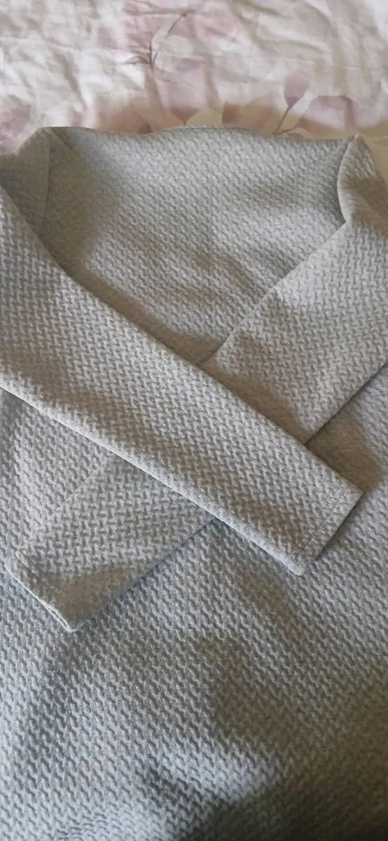 Grey Vila Cardigan - Image 2