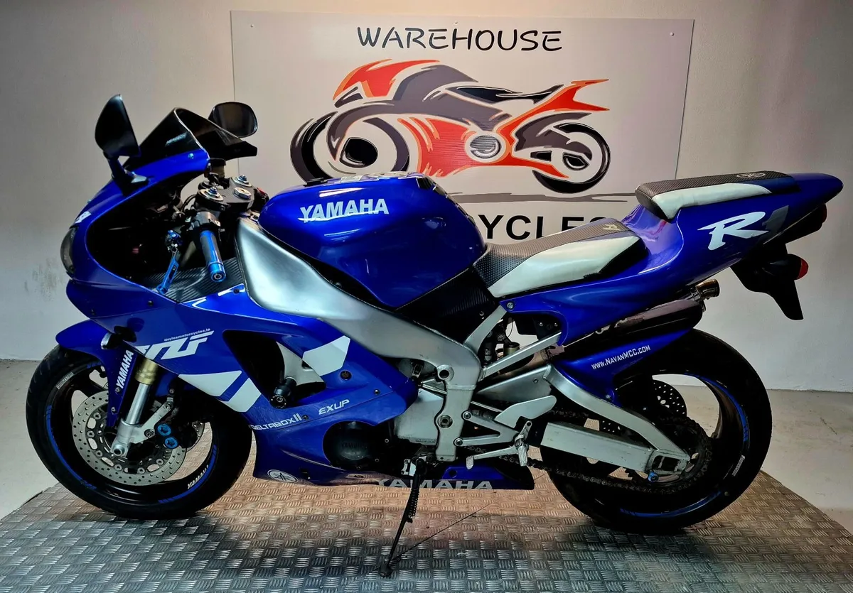 99' YAMAHA R1 - Image 1