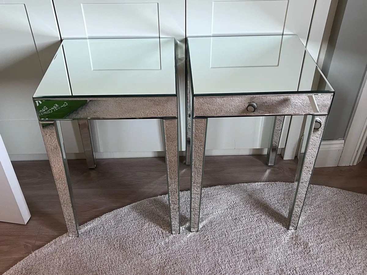 Side tables - Image 1