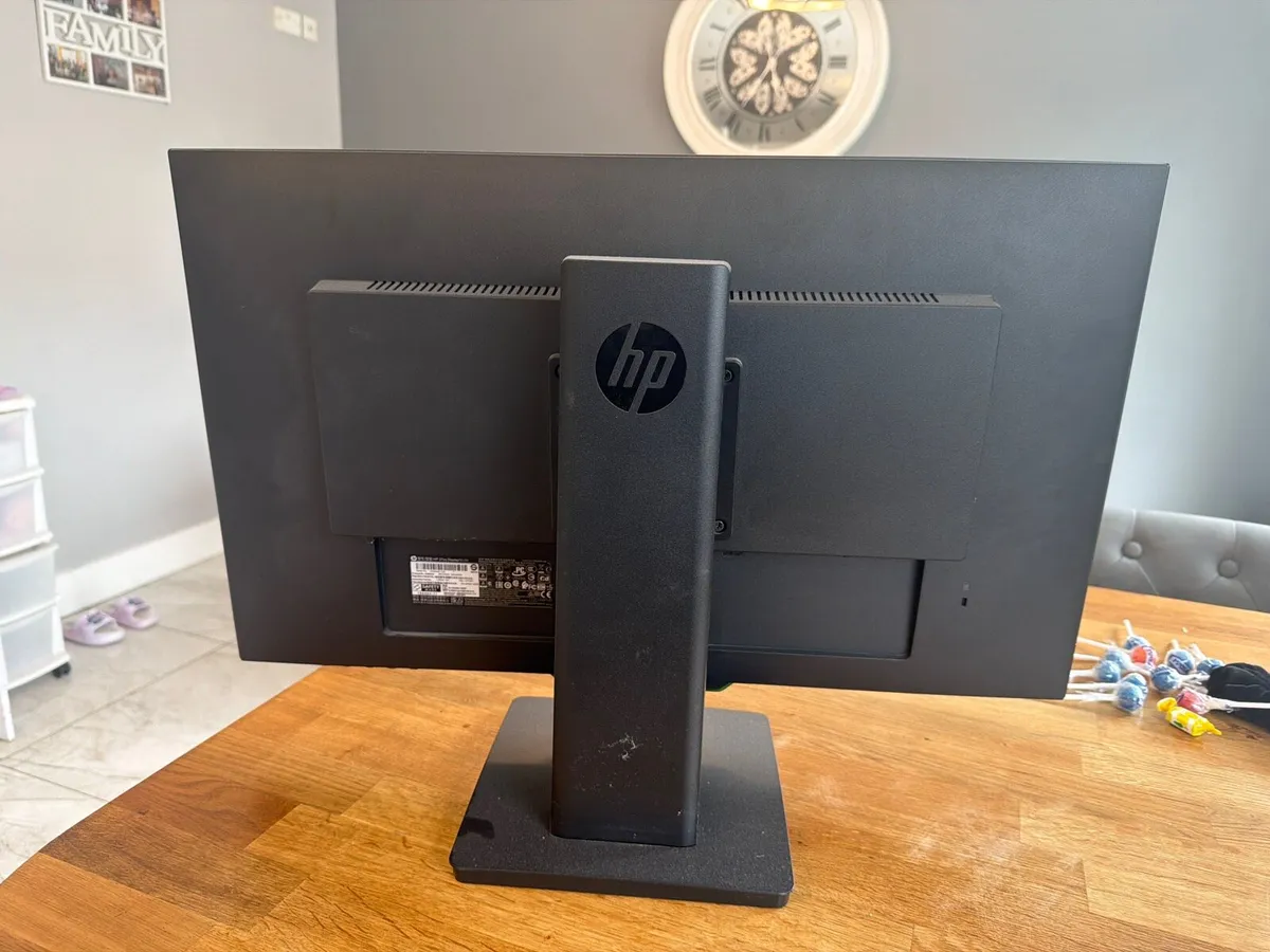 Gaming monitor - Image 3