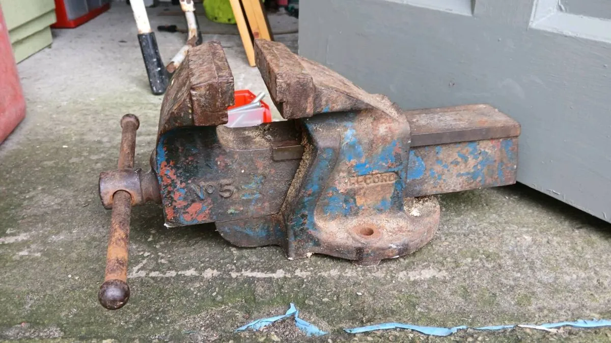 RECORD No. 5 Mechanics Vice 5" - Image 1