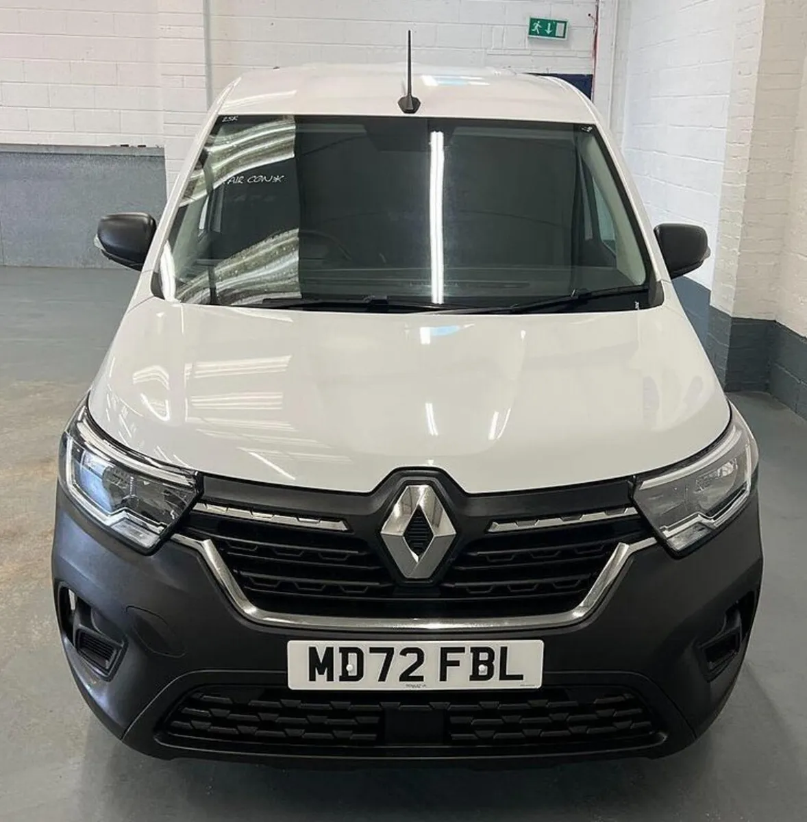 2022 Renault Kangoo Small Panel Van - Image 1