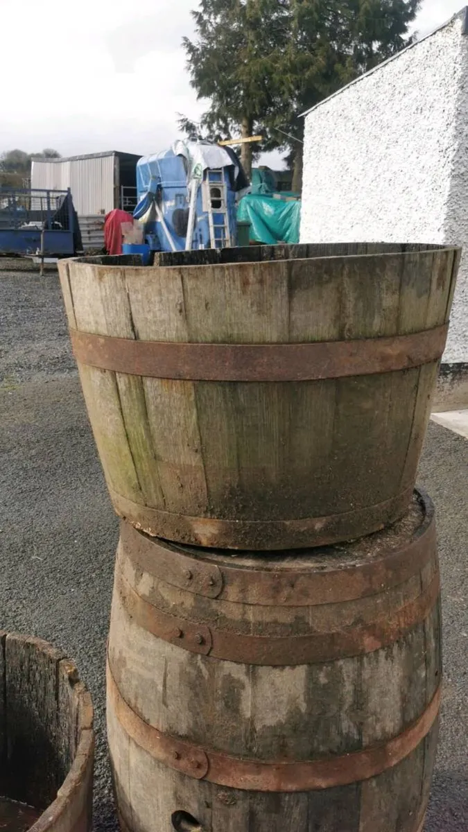 Whiskey barrel - Image 4