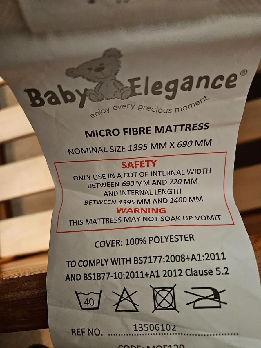 Toddler Bed with Baby Elegance Mattress - Image 3