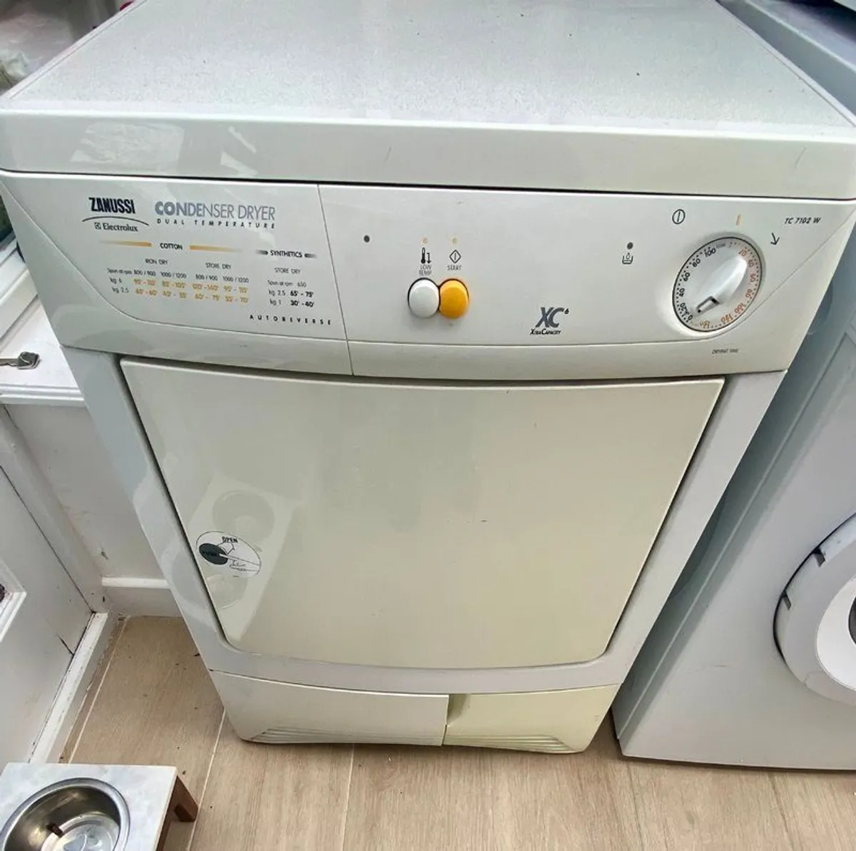 Zanussi Condenser Tumble Dryer - Image 4