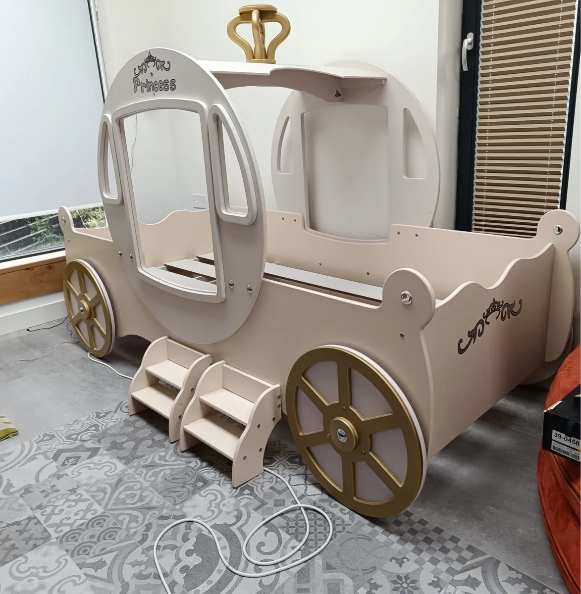 Princess bed frame for girls