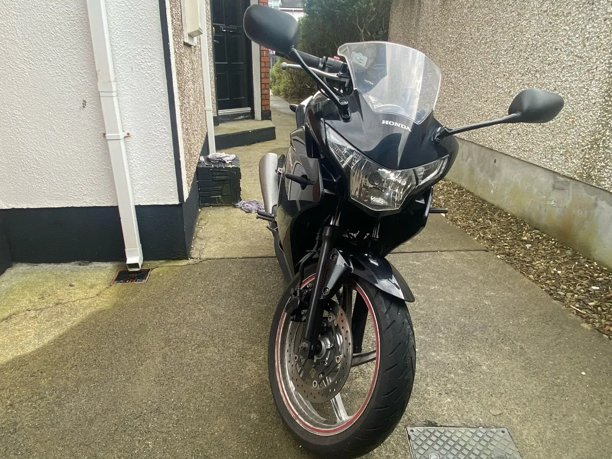 Honda CBR 250R - Image 4