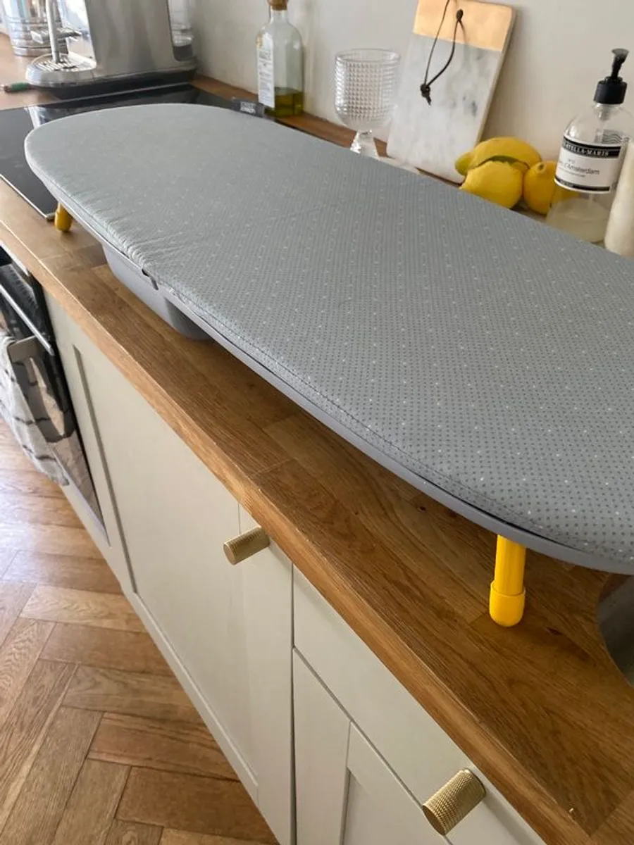 Ironing board Joseph and Joseph. - Image 3