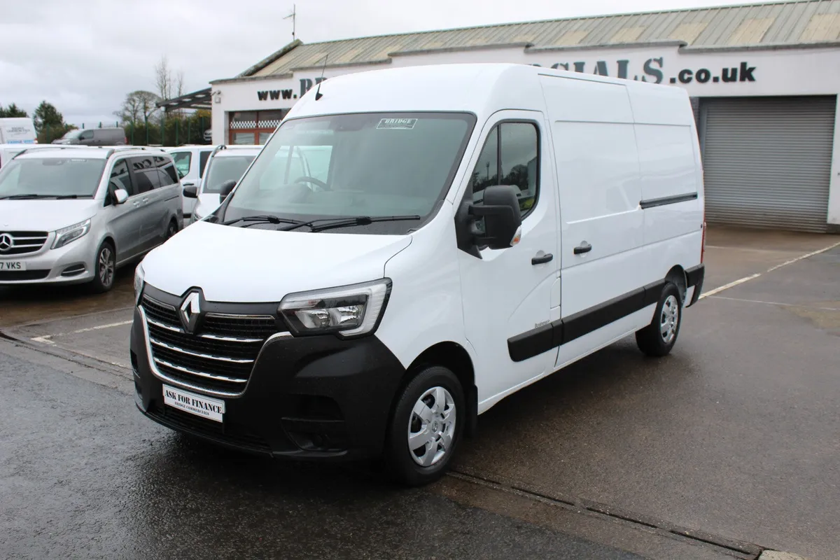 2023 Renault Master MM35 Business+ - Image 1