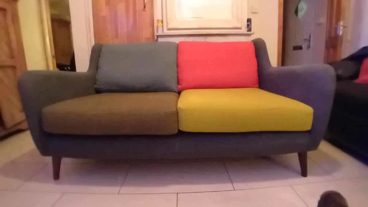 2 seater couch - Brand Orla Kiely - Image 1