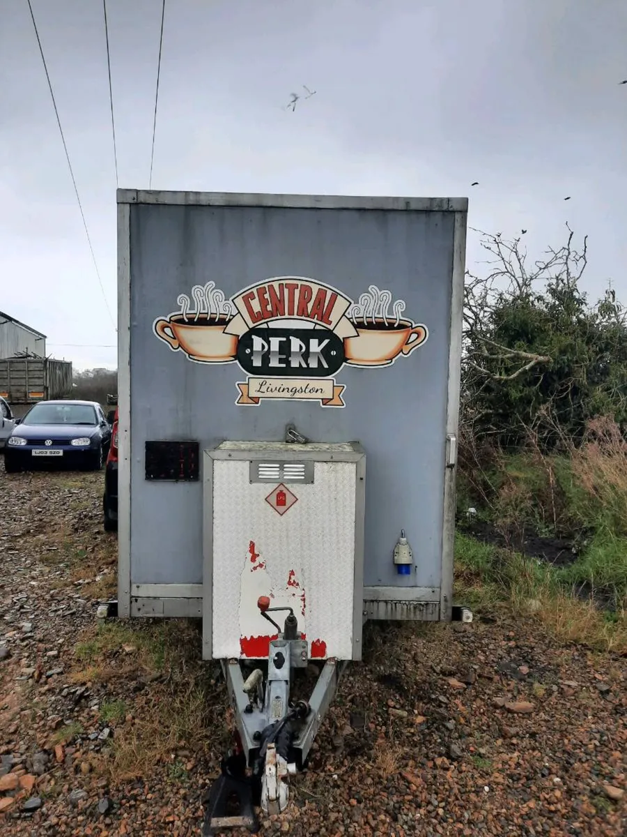 Mobile Catering trailer - Image 3