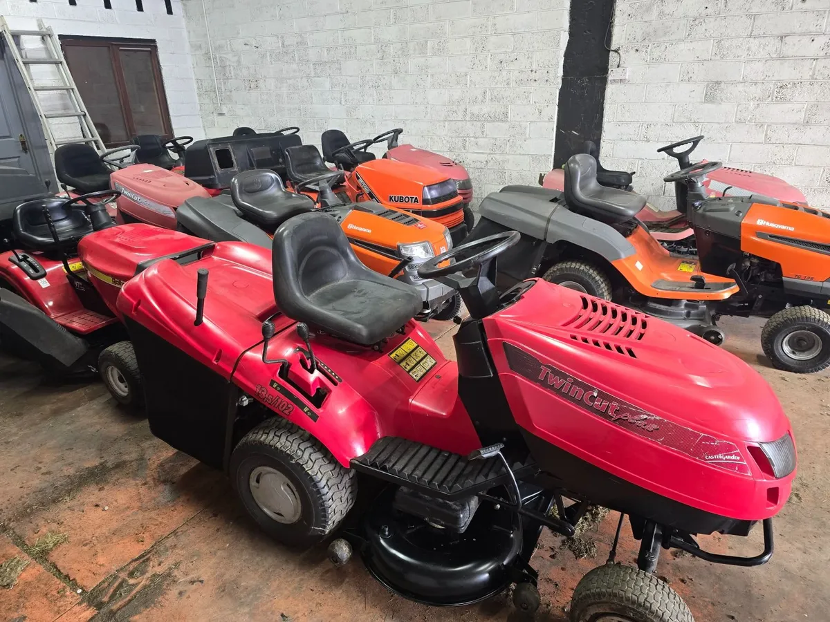 Ride on mowers - Image 3