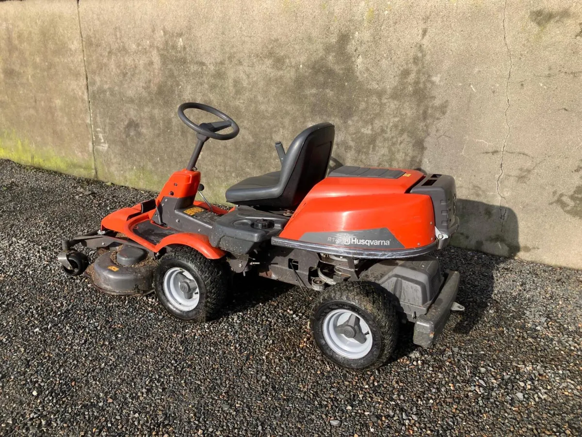Husqvarna Lawn Tractor **Online Auction** - Image 3