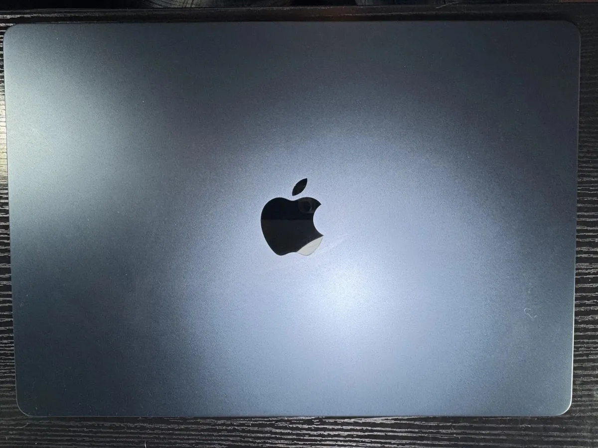 Apple MacBook Air 2024 15-inch M3, 16GB RAM - Image 3