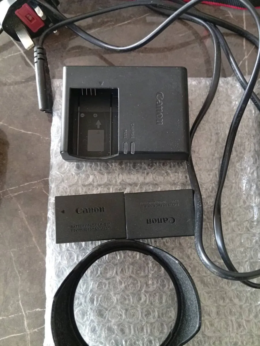 Canon 800D - Image 3