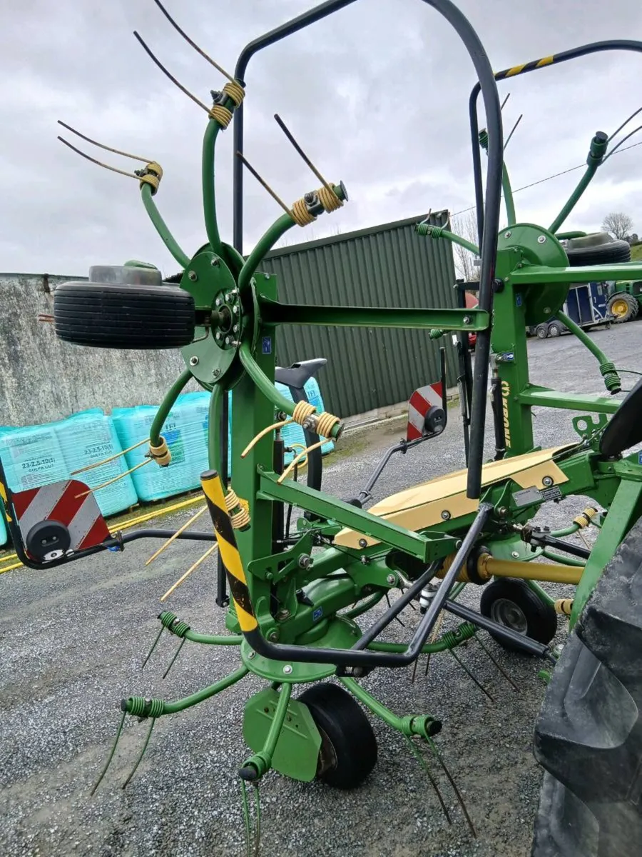 Krone tedder - Image 2