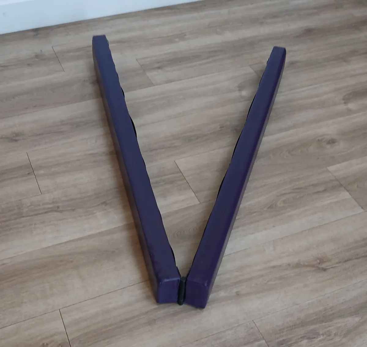 Gymnastics balance beam - Image 2