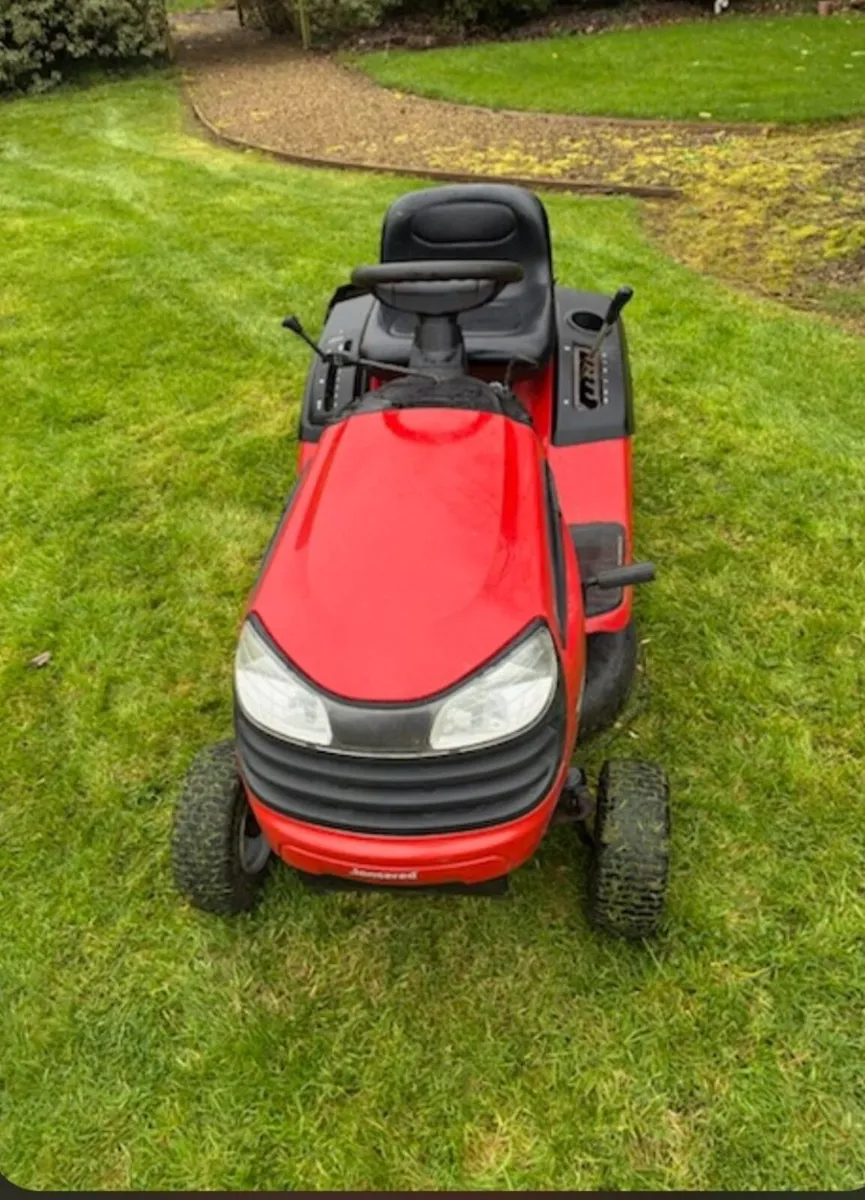Ride on Lawn mower - Image 2