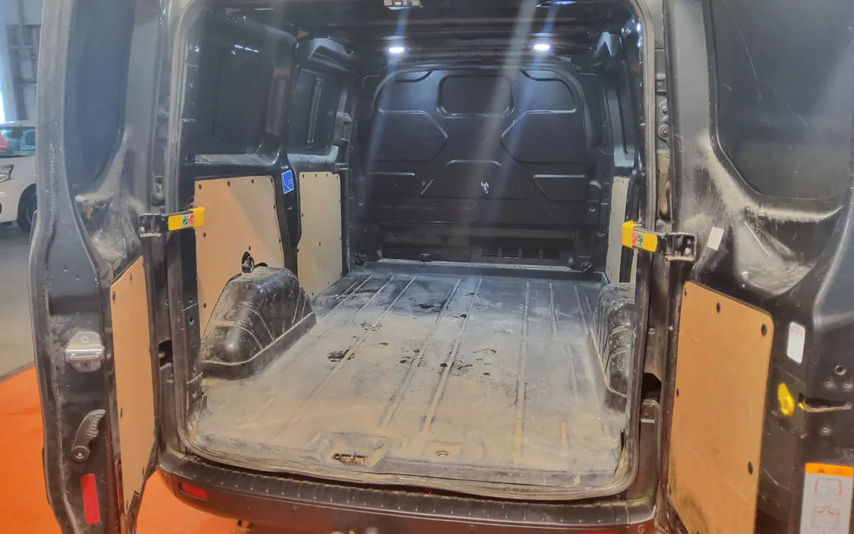 Ford Transit Custom 2019 - Image 4
