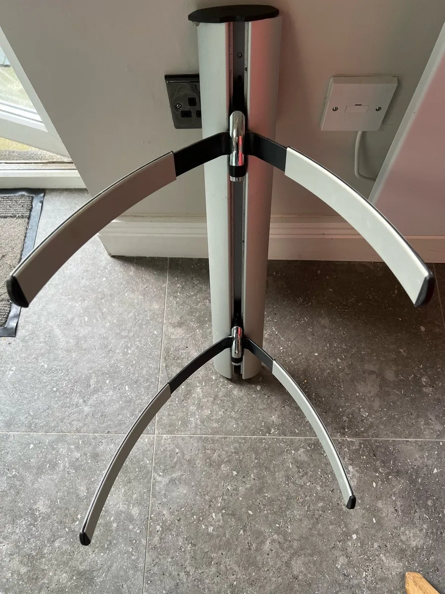 Wall Bracket - Image 2