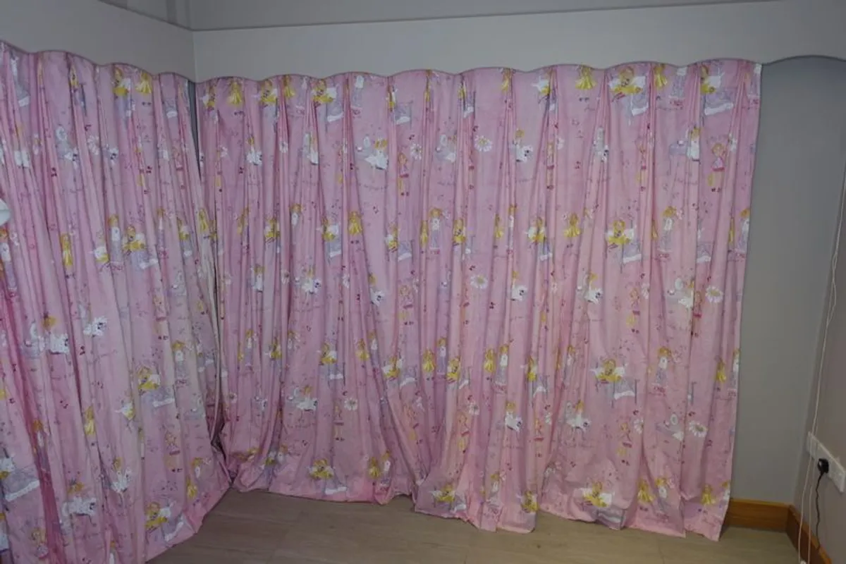 Custom made French Pleat lined Curtains - Image 3