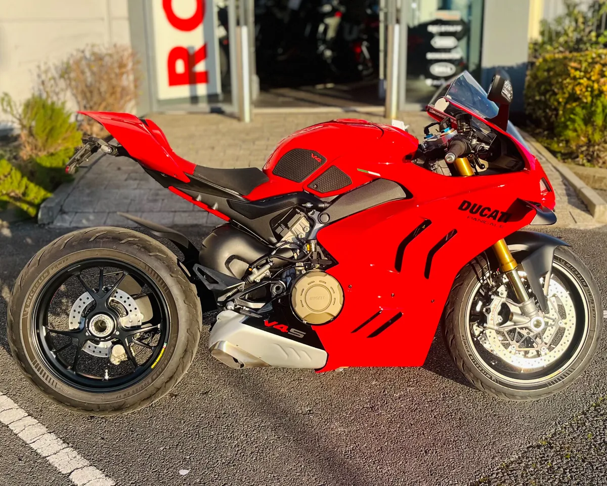DUCATI PANIGALE V4 S €379 per month - Image 1