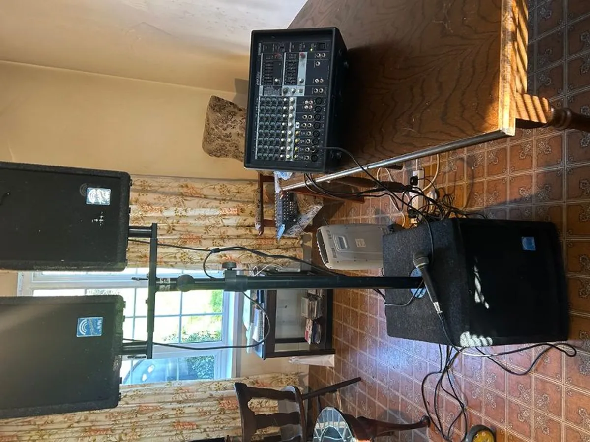 KME/Yamaha Complete Active PA System - Sub/Sat Rig + Powered Mixer - Professional Sound Price: - Image 1