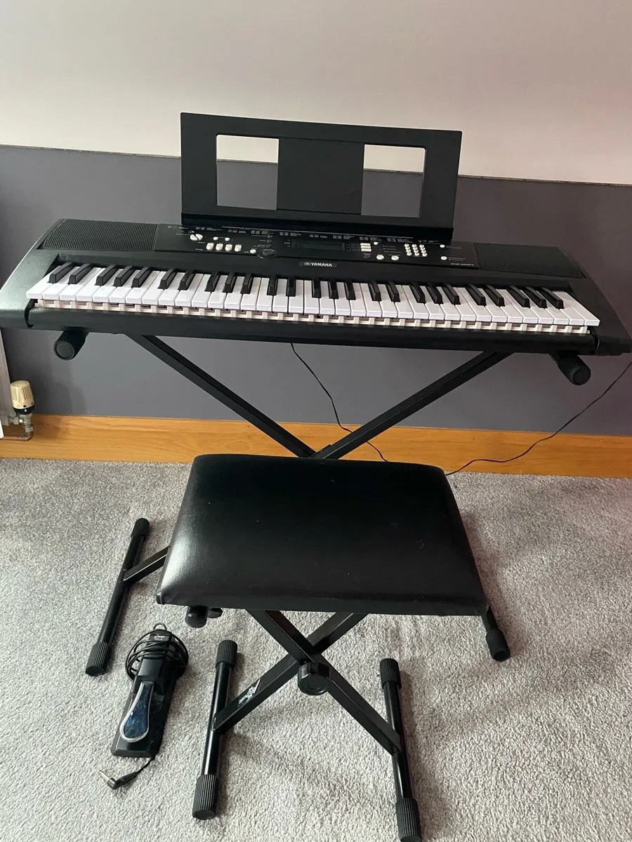 Yamaha Keyboard - Image 3