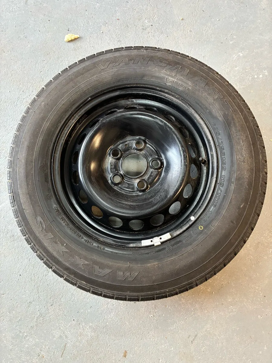 Crafter new spare wheel - Image 3