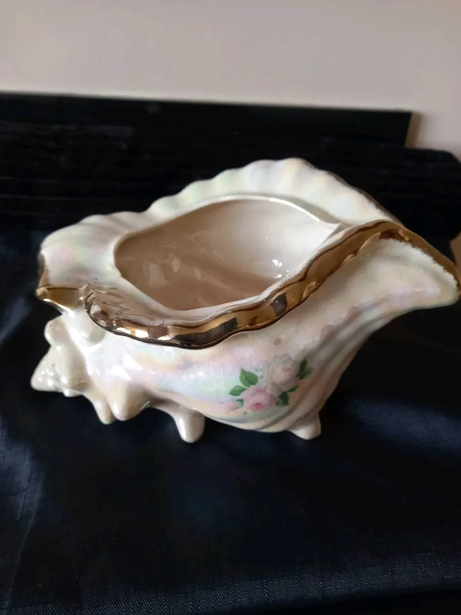 2 Conch Shell Shaped Planters - Image 1