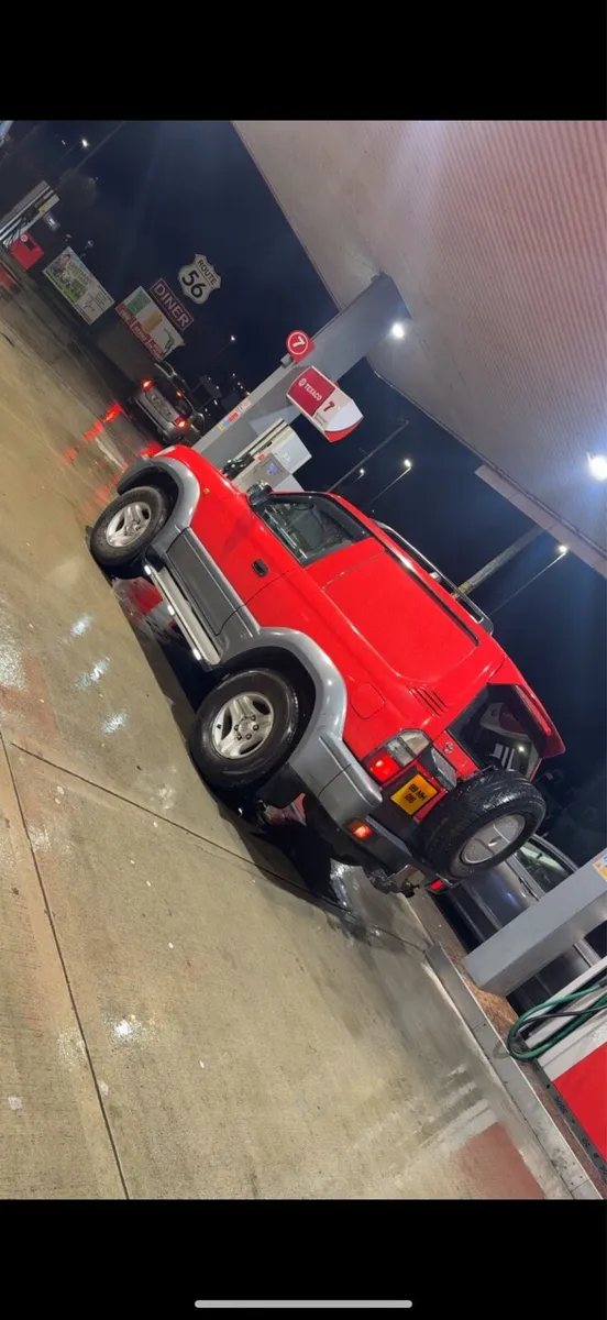 land cruiser - Image 1