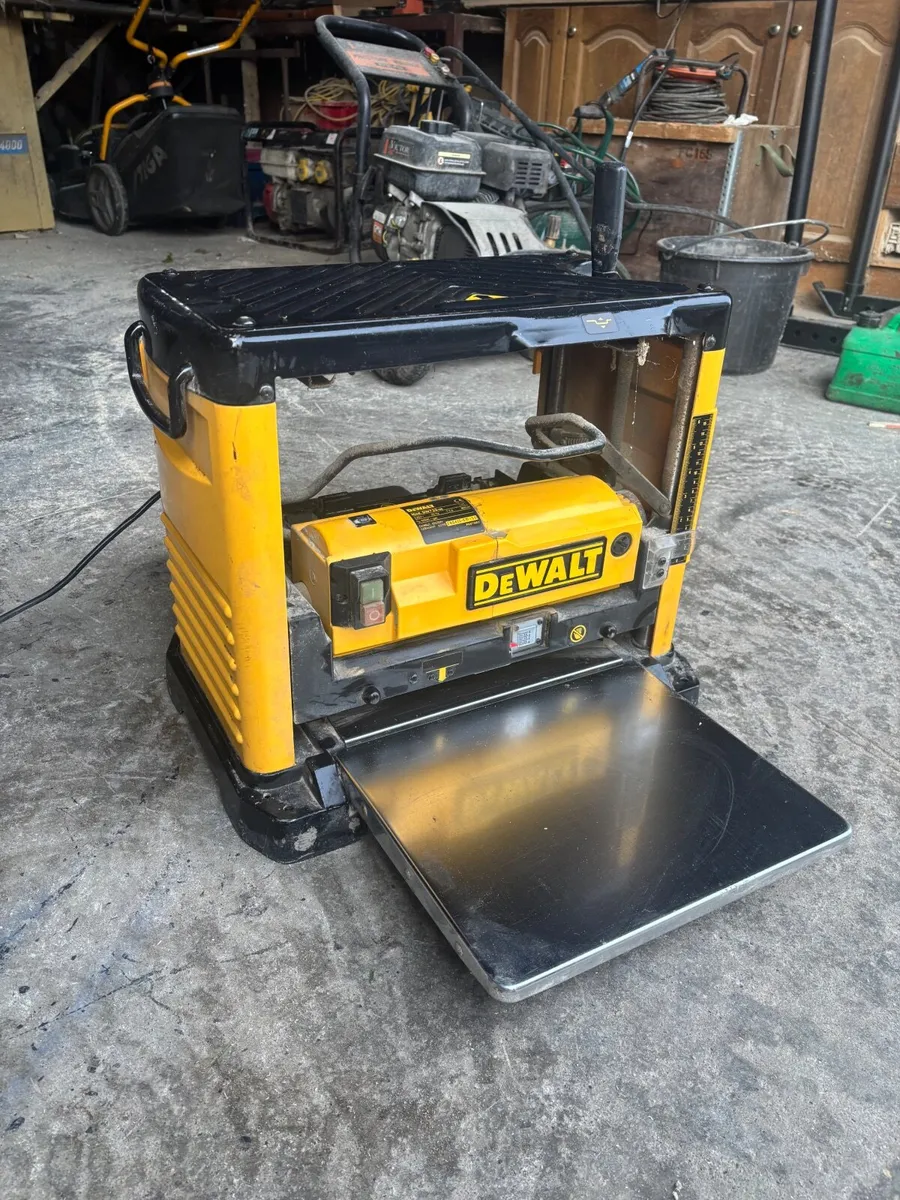 Dewalt Thicknesser - Image 1