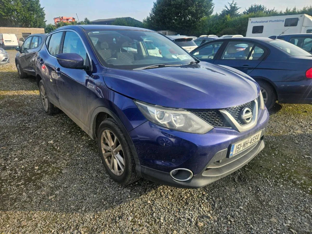 2015 nissan qashqai petrol - Image 1