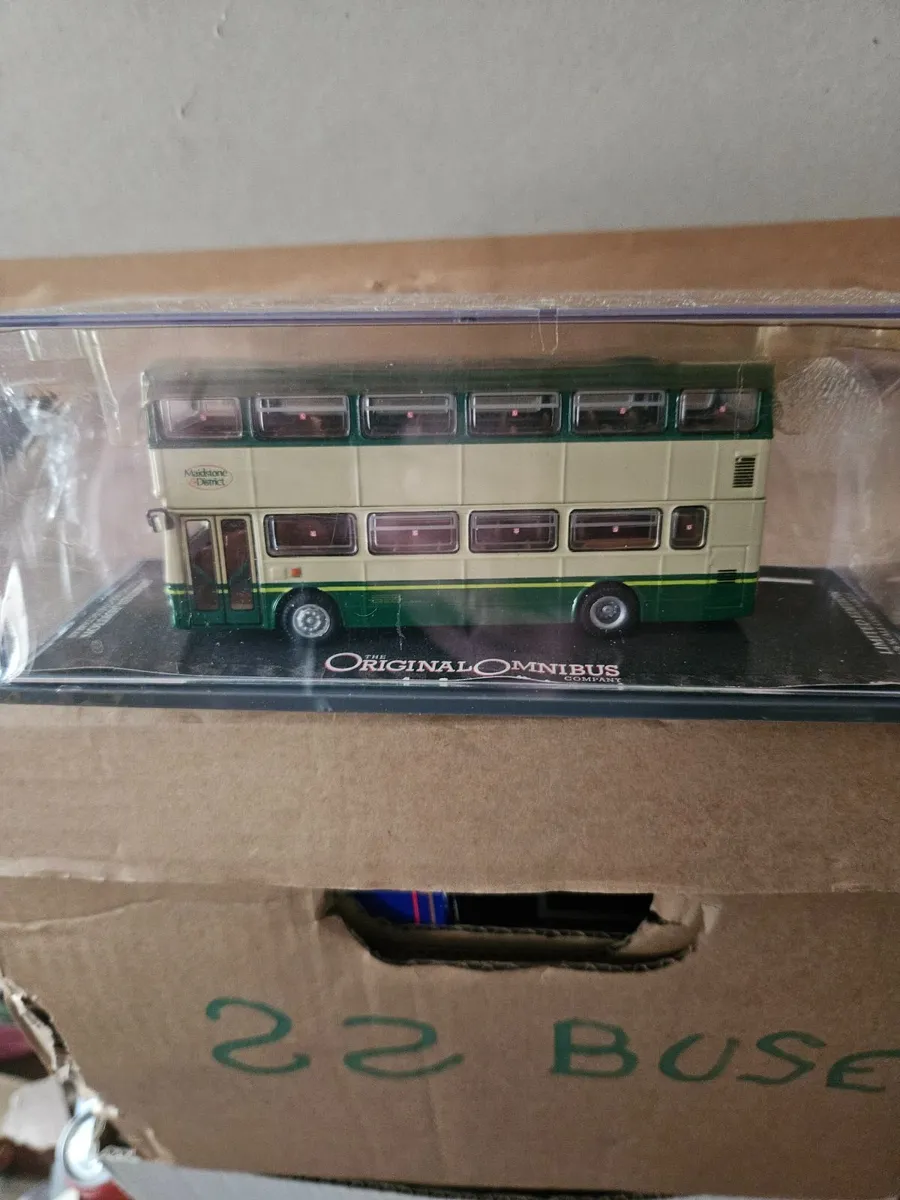 Corgi Bus - Image 2