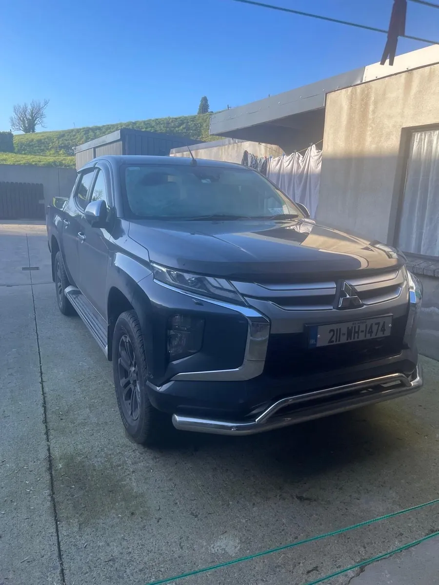 Mitsubishi L200 - Image 1