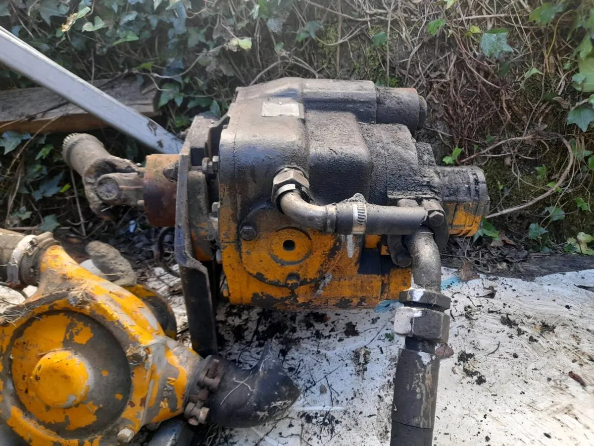 Concrete Mixer Bottle for Parts - Image 3