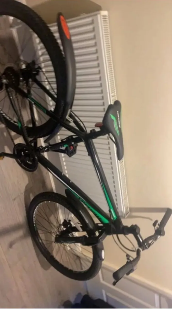 Men’s bike Basically Brand New - Image 2