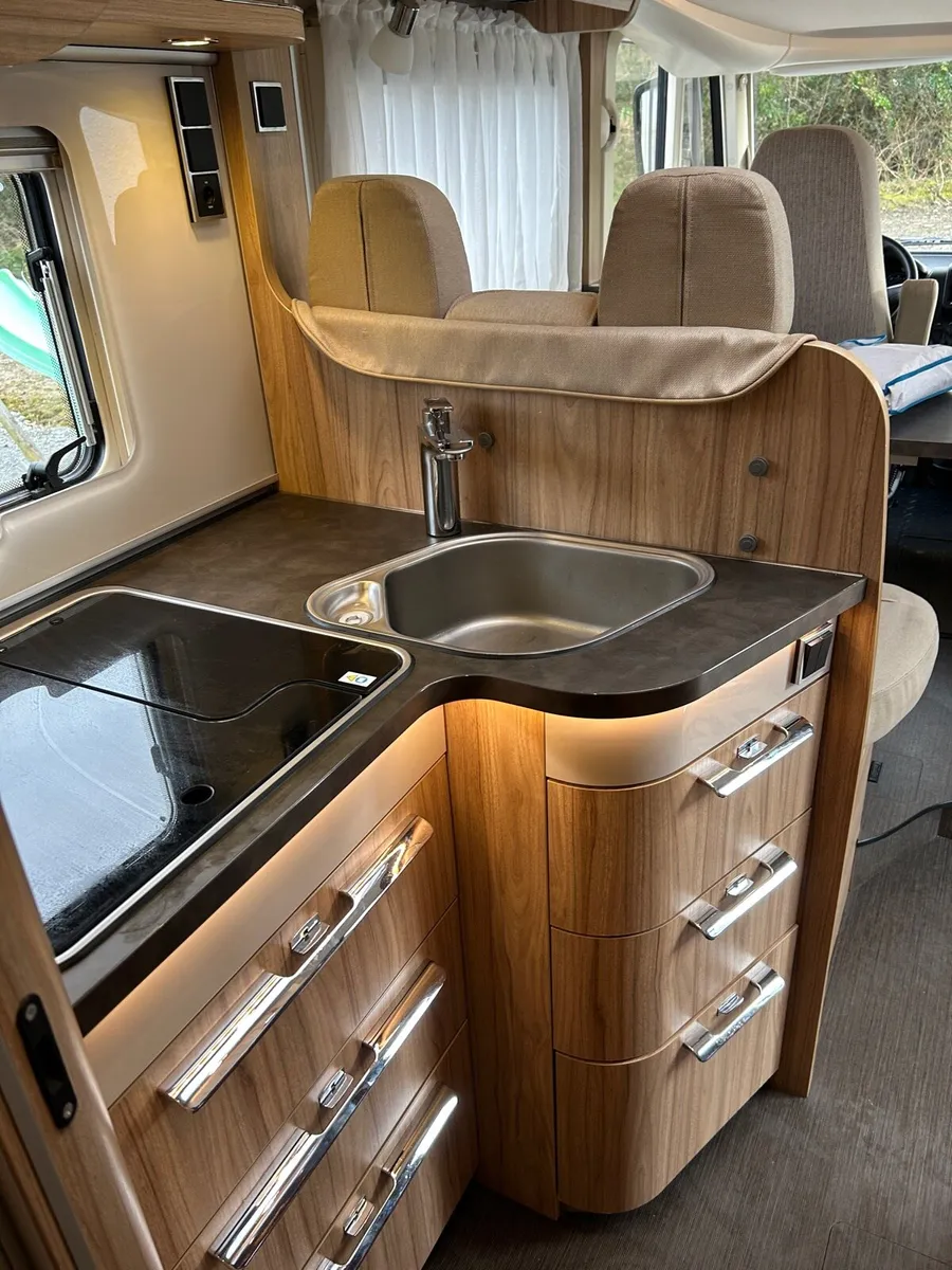 HYMER EXSIS I 594 FACELIFT 2020 - Image 2
