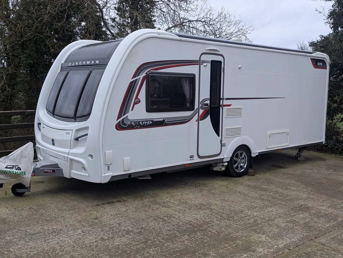 Caravan 2017 coachman VIP 575 4 berth - Image 1