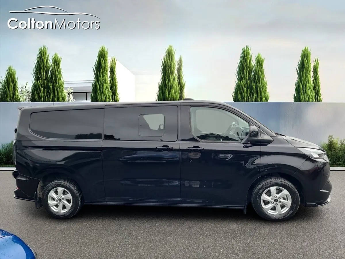 Ford Transit Custom CUSTOM CREW CAB LIMITED LWB - Image 4