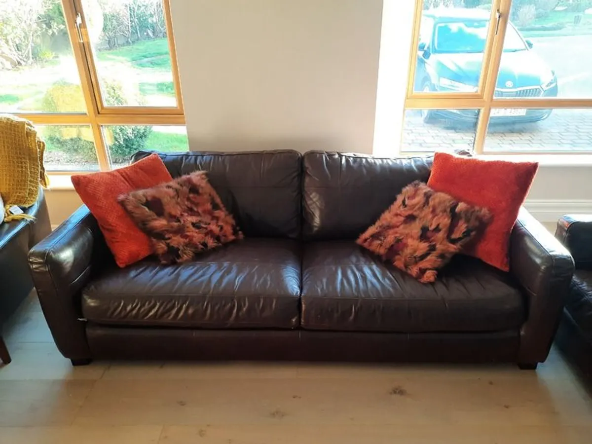 3 seater , 2 seater and 1 seater including stool - Image 1