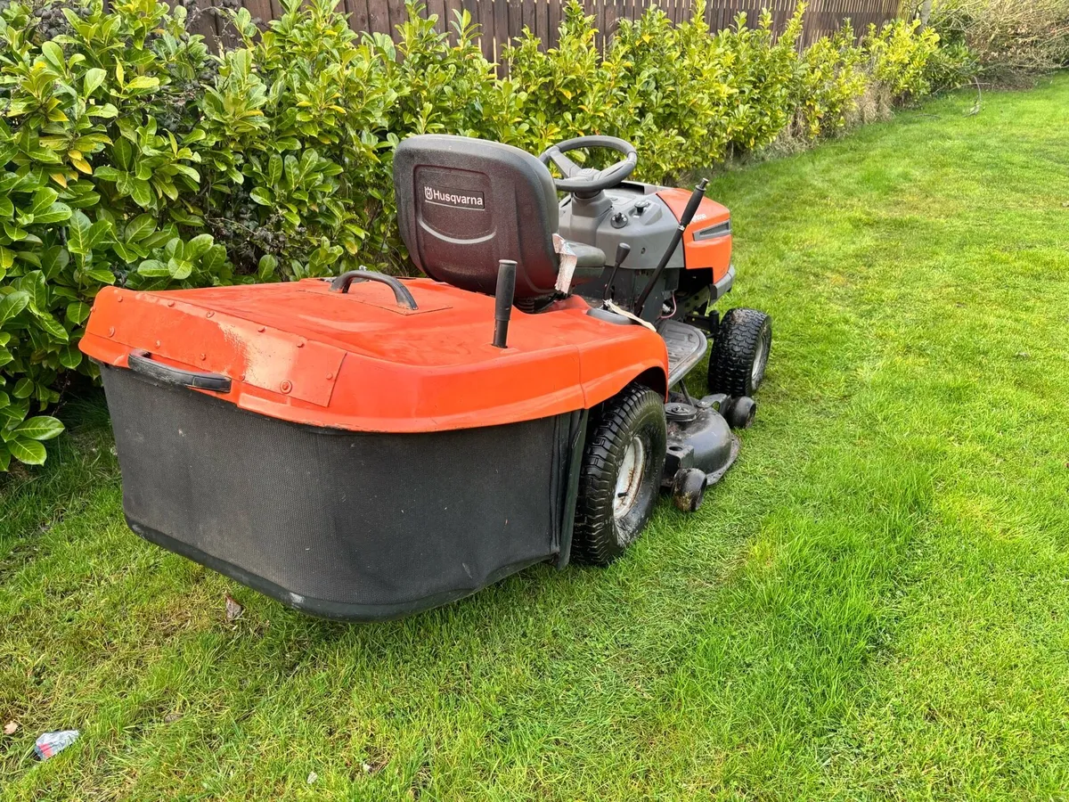 Husqvarna ride on lawnmower - Image 1