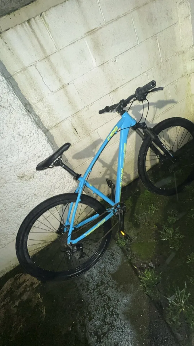 C100 mountain bike and drag mountain bike - Image 1