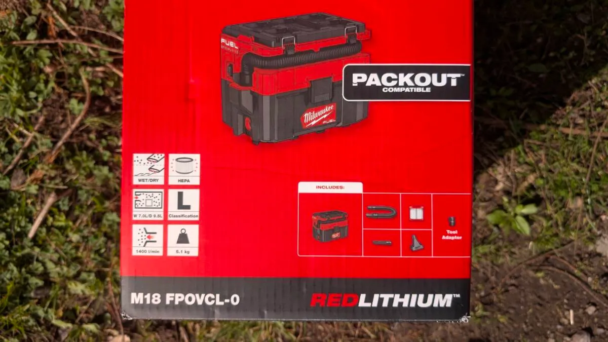 Milwaukee M18 FUEL PackOut Wet/Dry Vacuum - New - Image 3